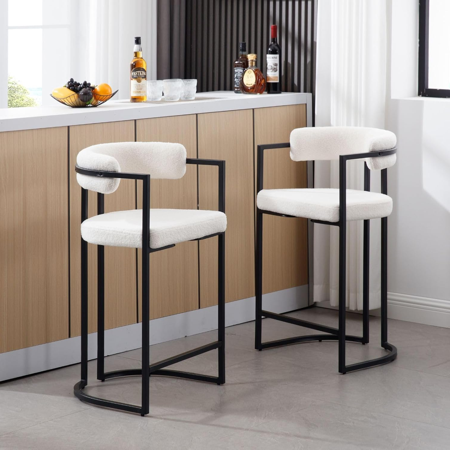 How to Choose the Perfect Bar Stool for Your Kitchen or Home Bar