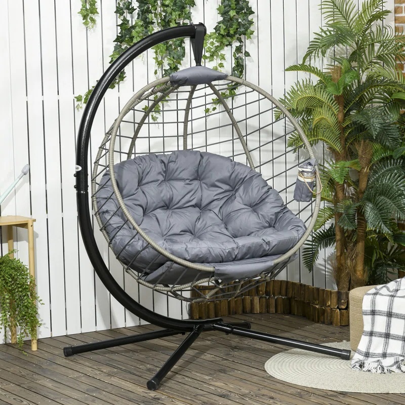 Top 5 Reasons Why Egg Chairs Are a Must-Have in Every Modern Home